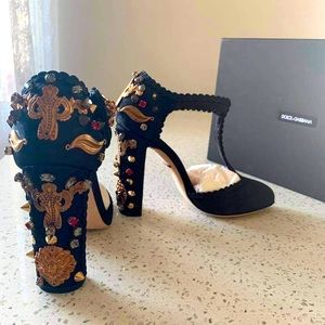 DOLCE & GABBANA Limited Edition Pumps